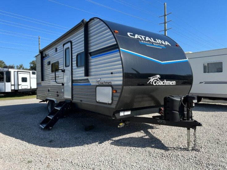 Thumbnail Photo undefined for 2023 Coachmen Catalina Legacy Edition 243RBS